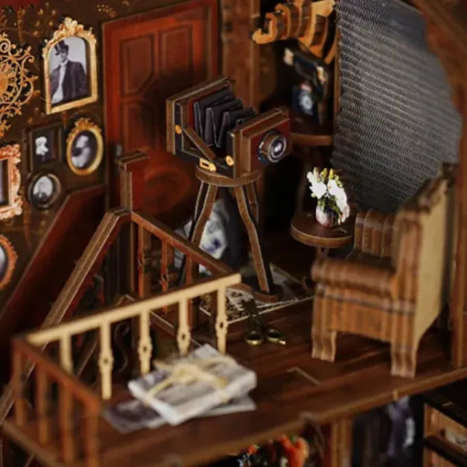 Close-up view of a decorative element in the Book Nook - Back To Memory with fine details