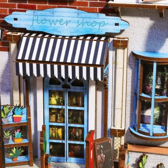 Close-up view of a decorative element in the Book Nook - Island Holiday with fine details