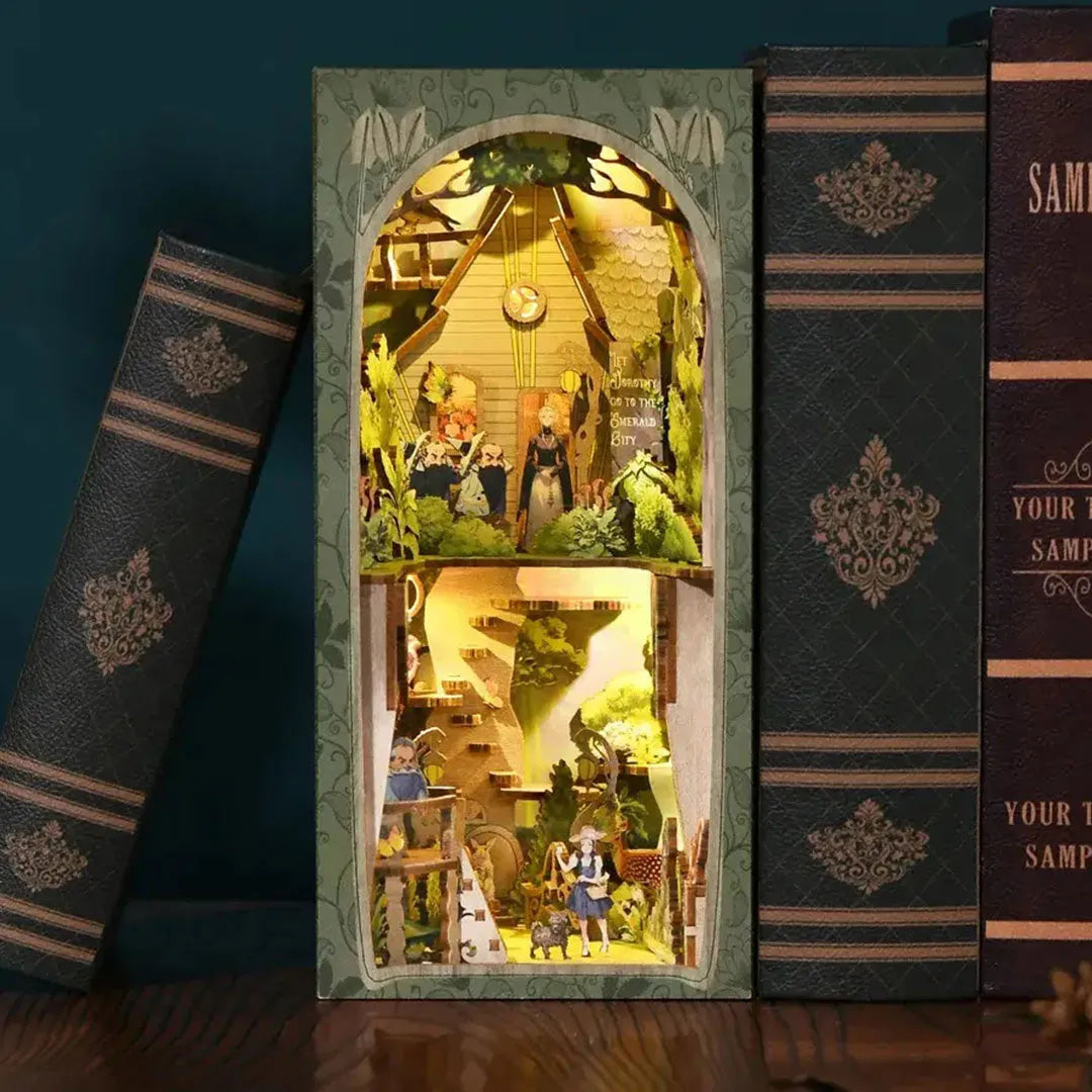 The Wizard of Oz: Fantasy Diorama Wooden LED 3D Puzzle Book Nook Kit-CraftoyX