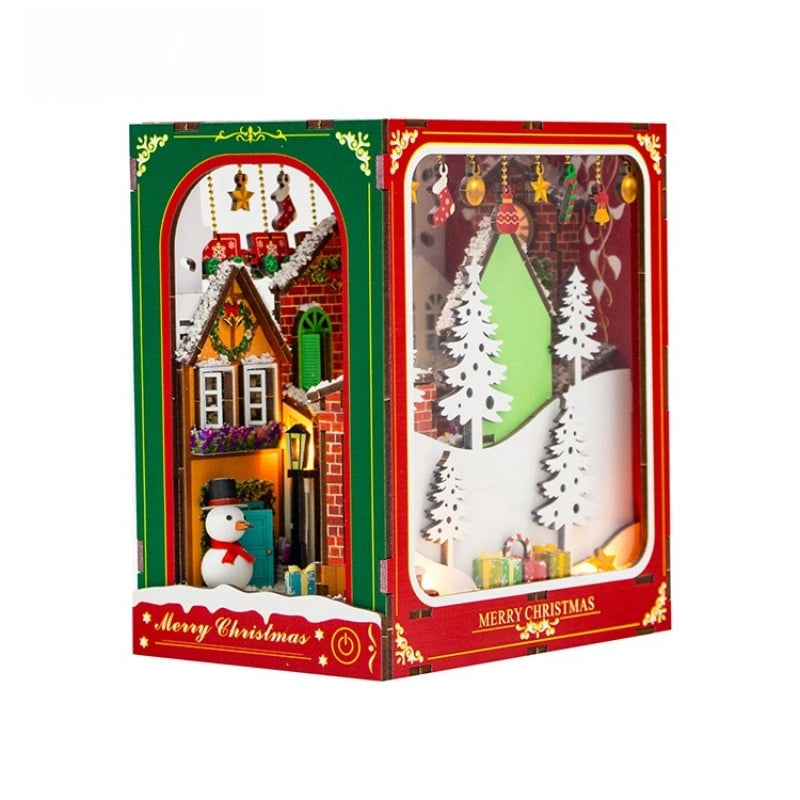 Book Nook - Winter Of Christmas Gesamtansicht mit präzise geschnittenen Holzteilen und hochwertiger Verarbeitung