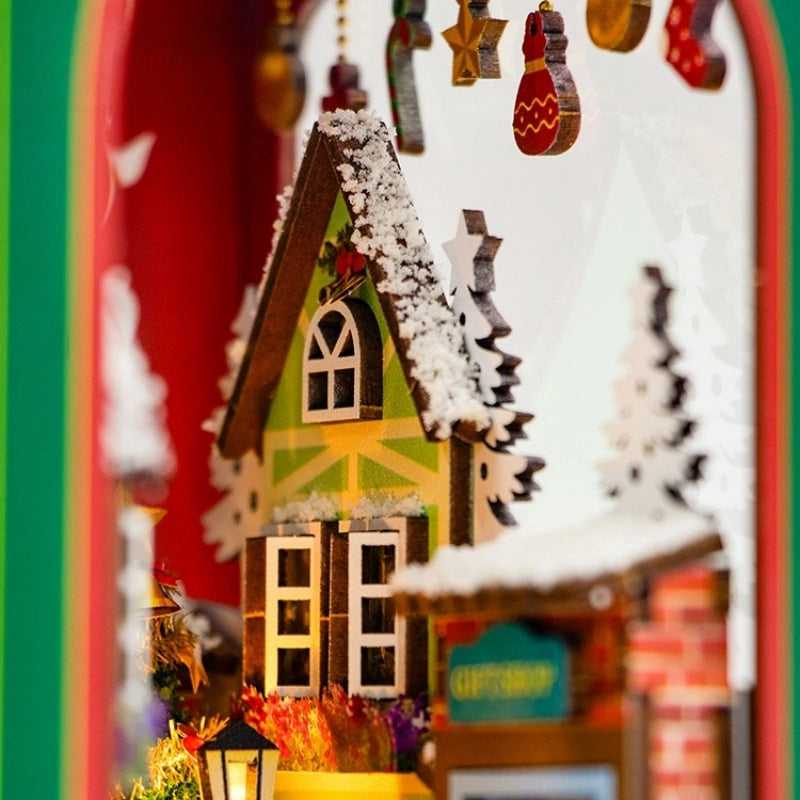Nahaufnahme des Book Nook - Winter Of Christmas mit reichhaltigen Details