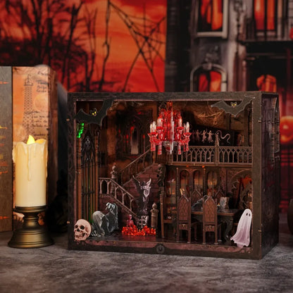 Booknook - Dark Family Pro Gesamtansicht mit detaillierter Szenerie