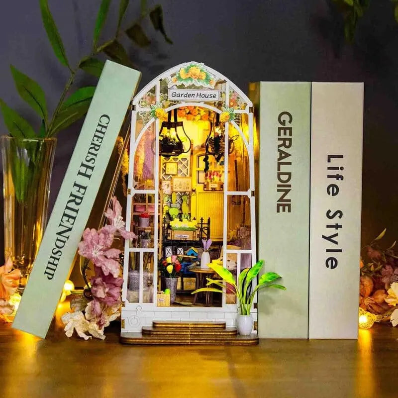 by craftoyx Book Nook Kit Added LED Ambiance Garden House 