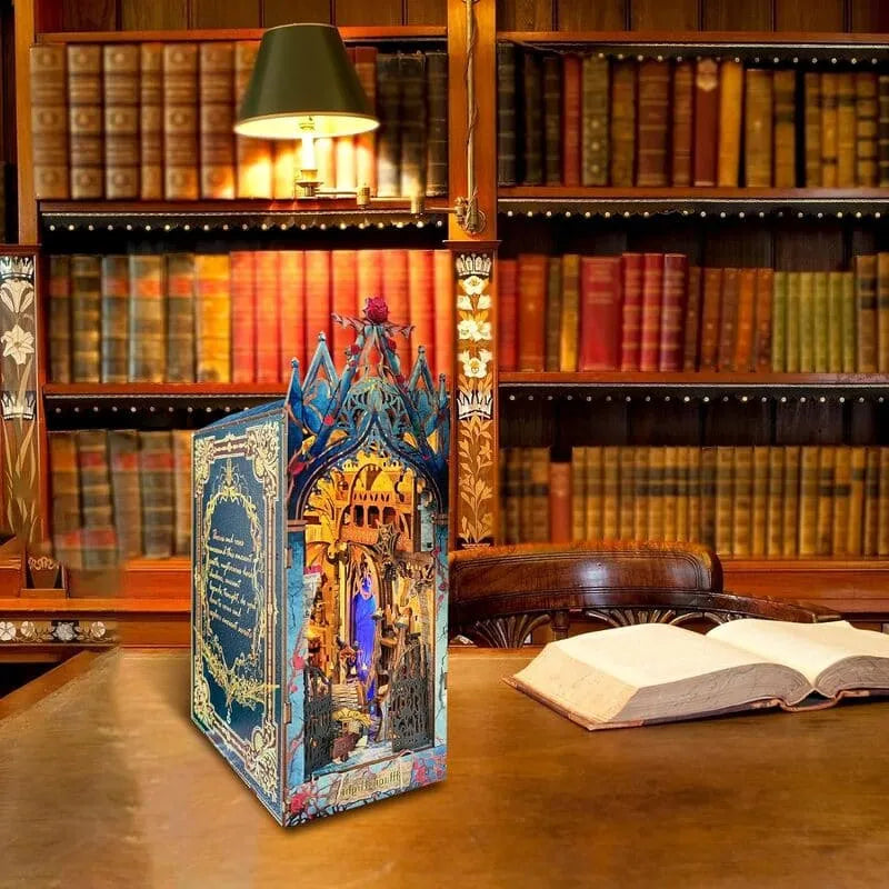 by craftoyx Creative DIY Bookshelf Decor Twilight Castle