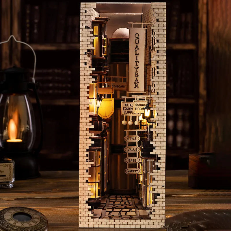 Book Nook Kit | Harry Potter Diagon Alley-CraftoyX