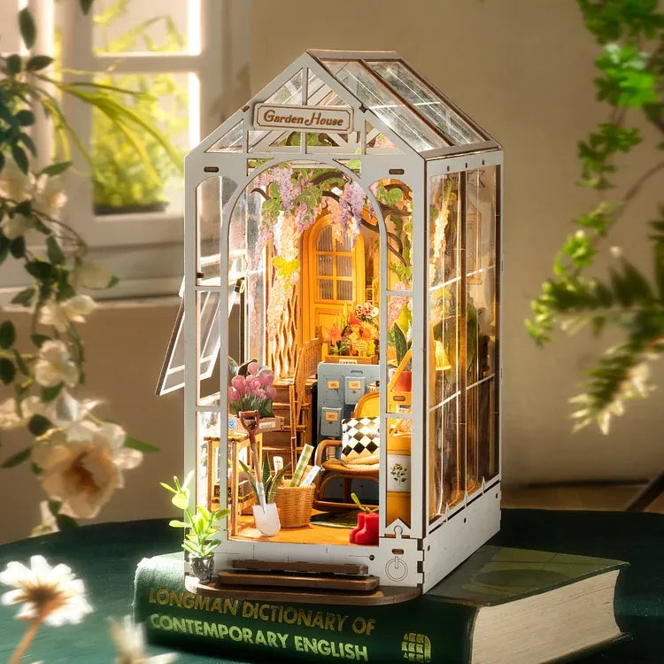 DIY Miniature Kit Book-Nook | Holiday Garden House - CraftoyX