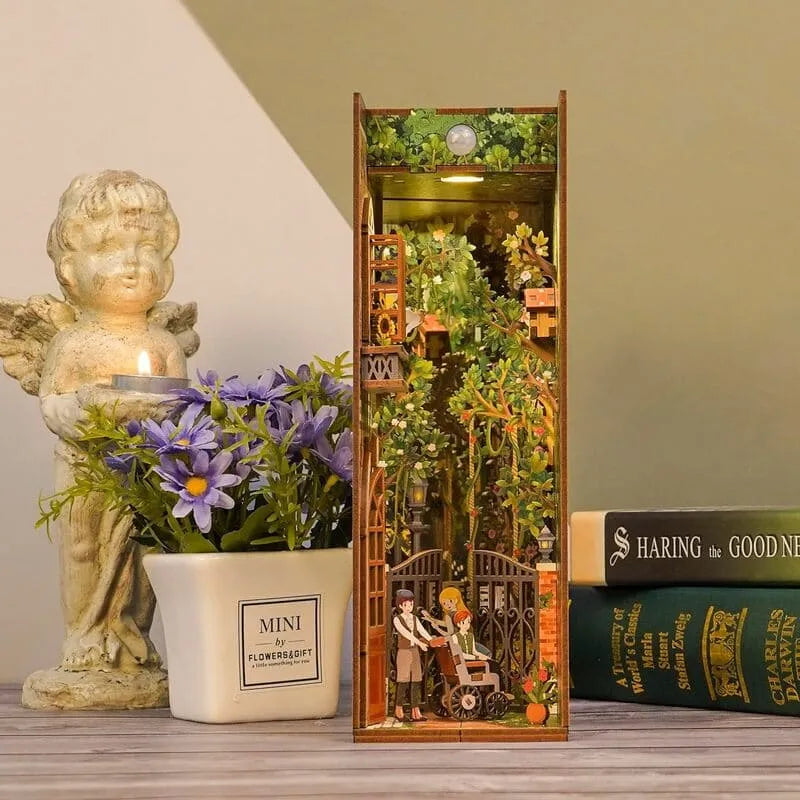 Book Nook Kit | The Secret Garden - CraftoyX