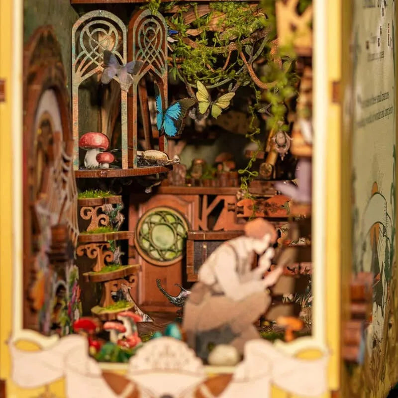 Book Nook Kit | Insect Story Miniature World - CraftoyX