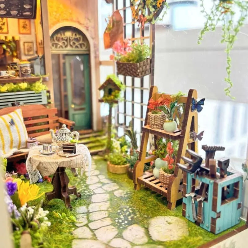 Book Nook Kit | Sylvia Garden - CraftoyX