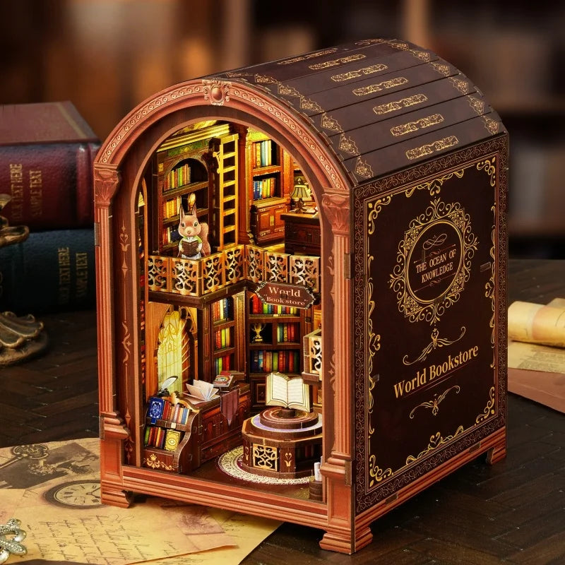 Seitliche Ansicht des Miniature House Kit - Wanguo Bookstore mit gut sichtbaren Elementen