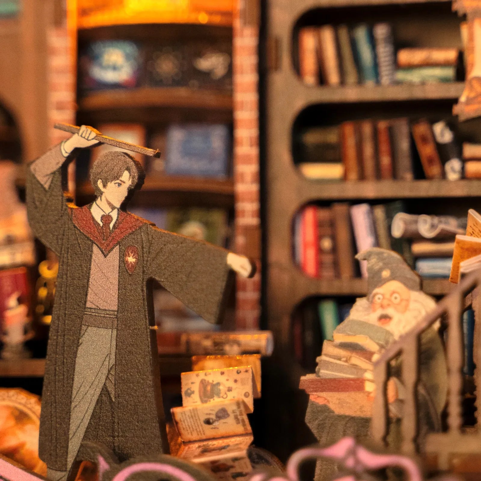 Nahaufnahme des Round Diorama - Magic Library mit reichhaltigen Details