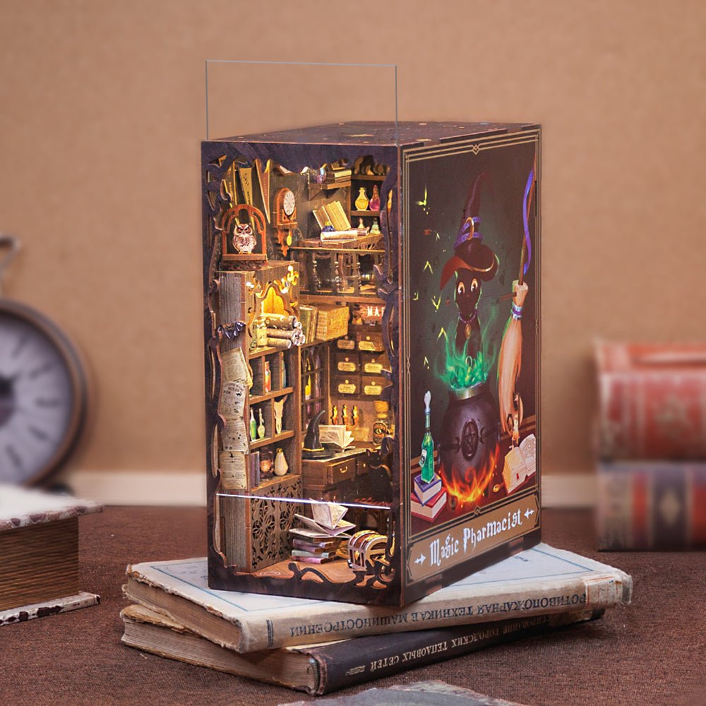 by craftoyx  DIY Book Nook - Magic Pharmacist(200+Pcs).